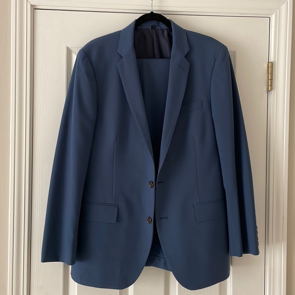 Men’s J. Crew Ludlow suit